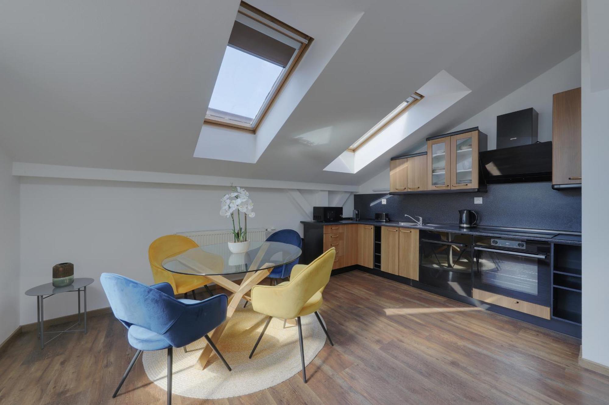 Aneri Apartment Old Town Bratislava Luaran gambar
